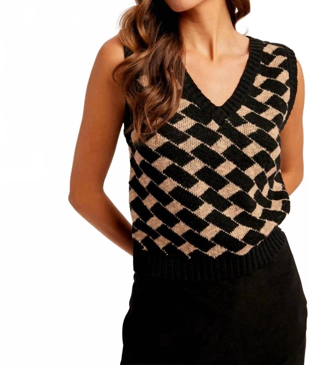 NEW HEM & THREAD slub textured vest in black